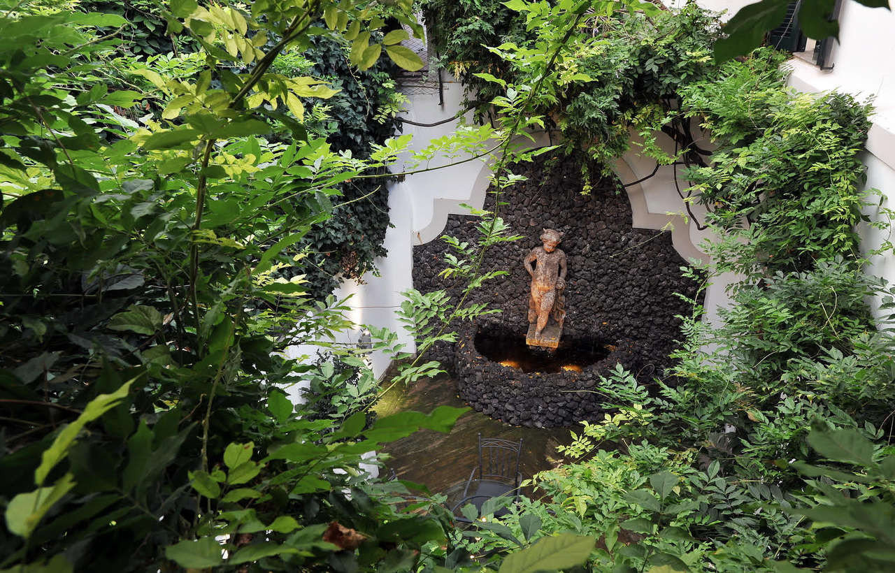 TRASTEVERE, SPLENDIDA PROPRIETA' SU PIU' LIVELLI