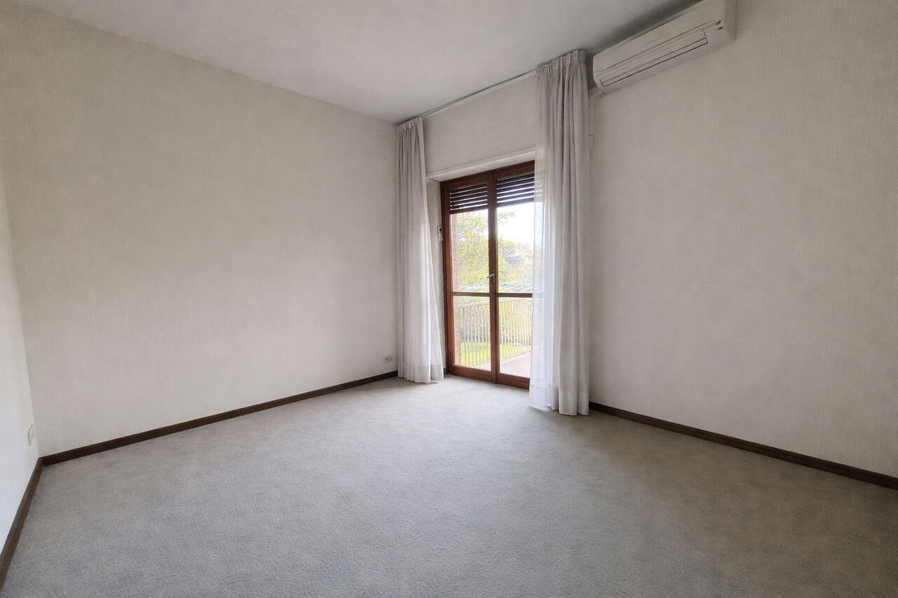 ACQUA TRAVERSA - LARGE LIVING SPACE