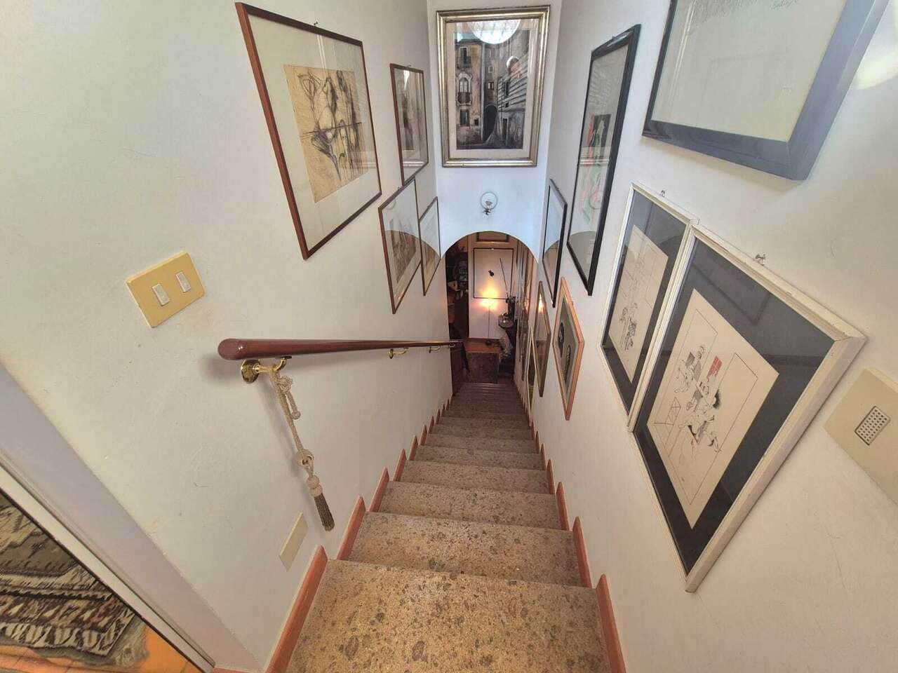 SCORANO, VILLA WITH GARDEN