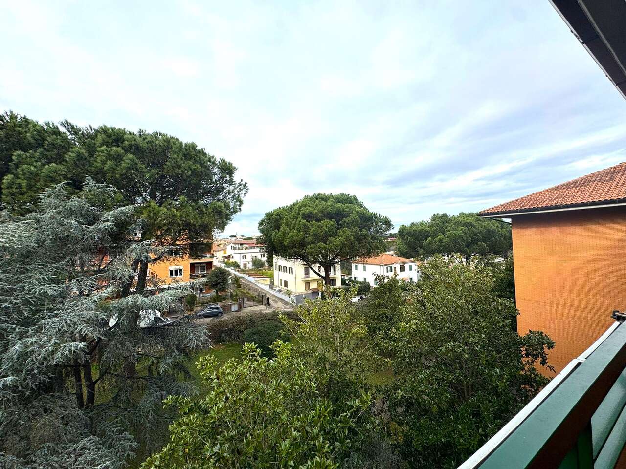 PENTHOUSE WITH TERRACES E PARKING