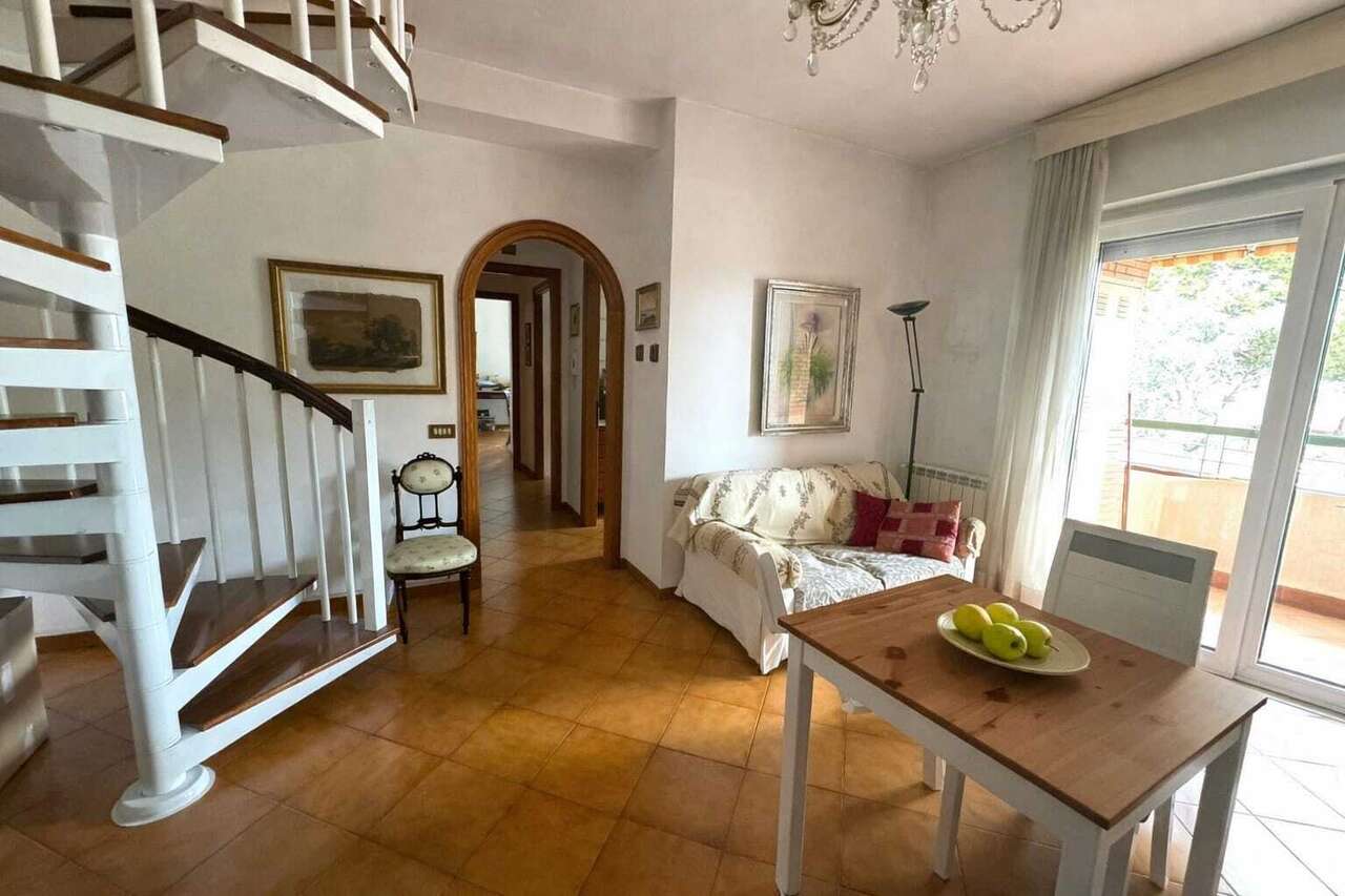 PENTHOUSE WITH TERRACES E PARKING