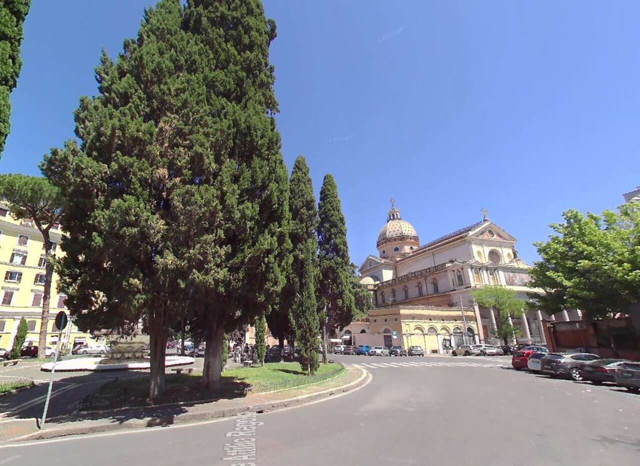 PRATI, ATTICO E SUPERATTICO PANORAMICO