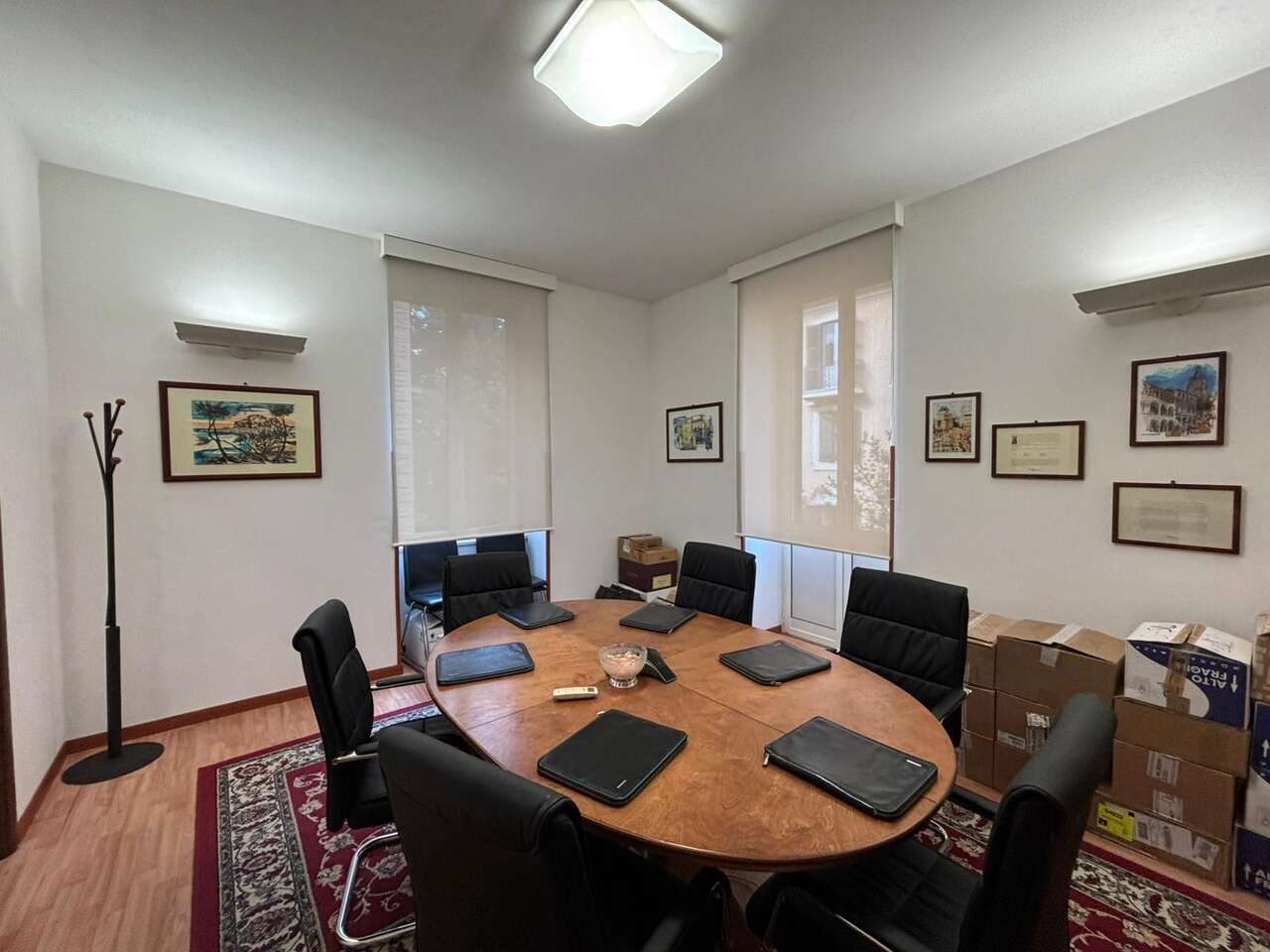 PINCIANO, UFFICIO IN PALAZZO D'EPOCA