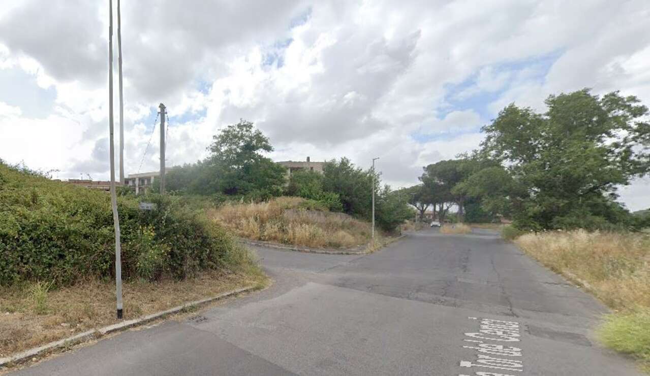 Tor de' Cenci - Entire Office Building Tor de' Cenci - Entire Office Building