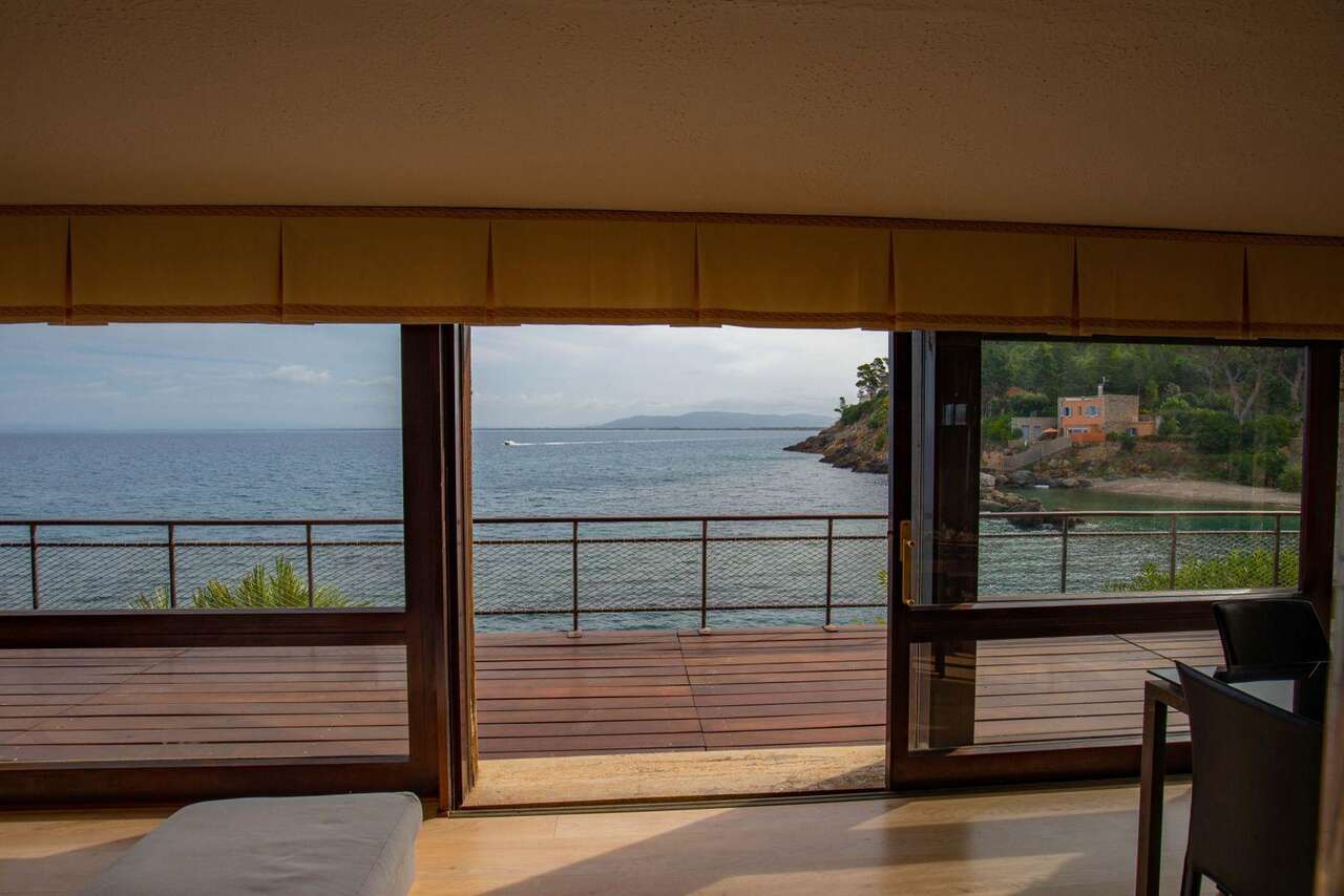 PORTO SANTO STEFANO PRESTIGIOSA VILLA