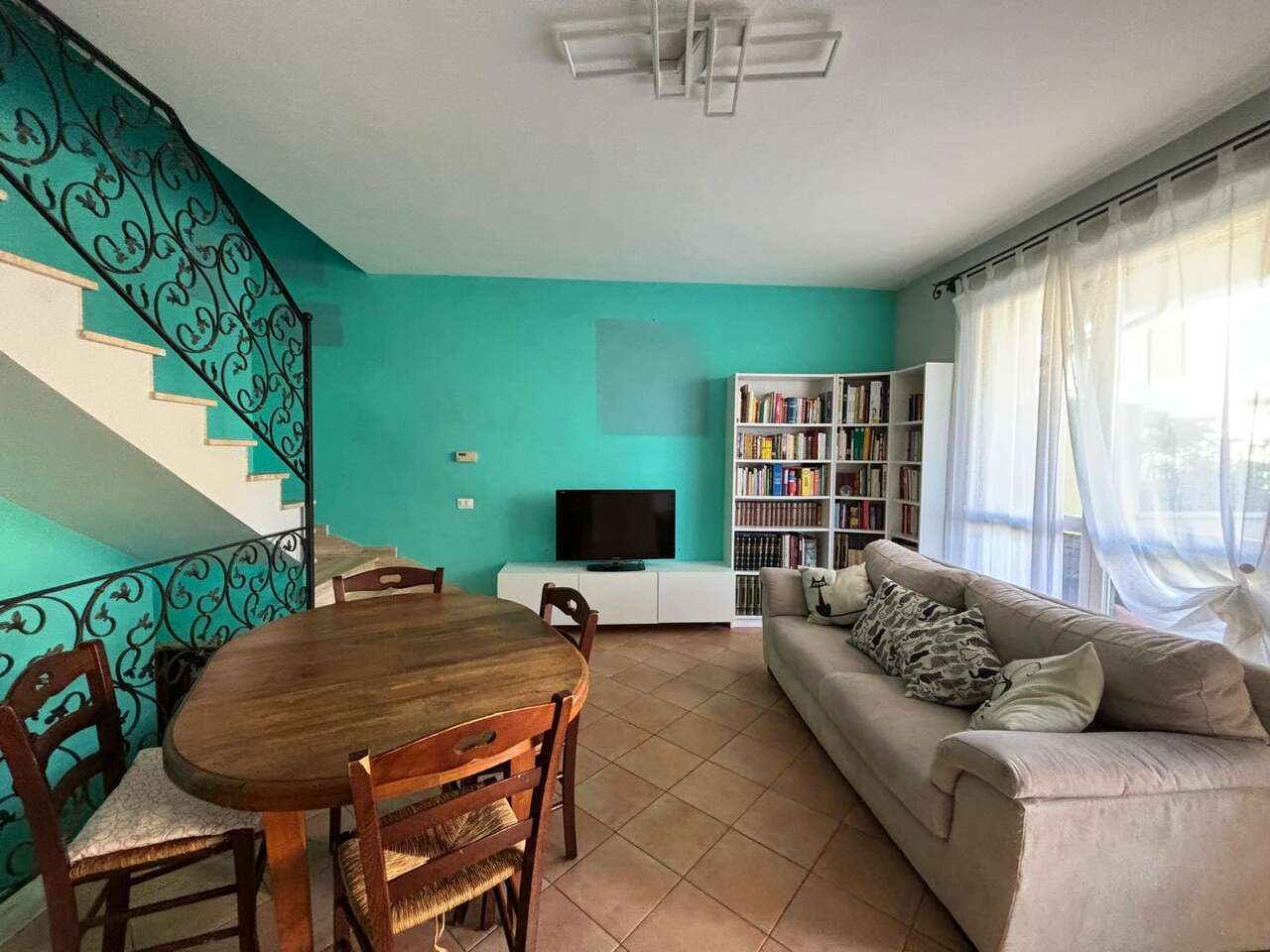 NEPI APPARTAMENTO IN VILLINO A SCHIERA