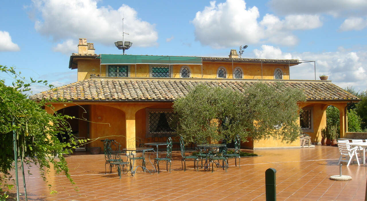 Exclusive Villa in the Heart of the Parco di Veio