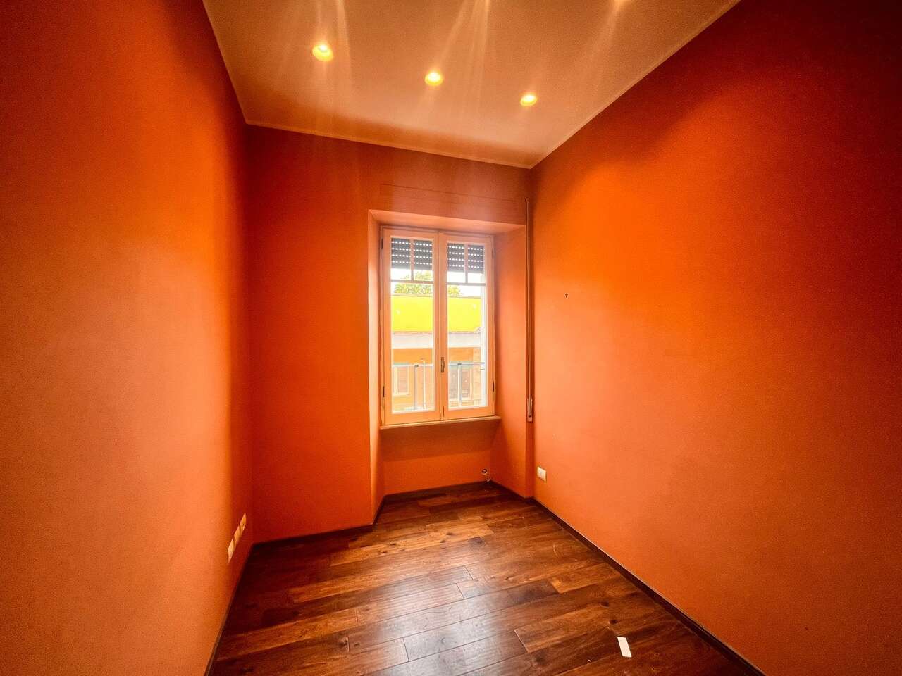 PIAZZA CRATI, SPACIOUS APARTMENT FOR SALE PIAZZA CRATI, SPACIOUS APARTMENT FOR SALE