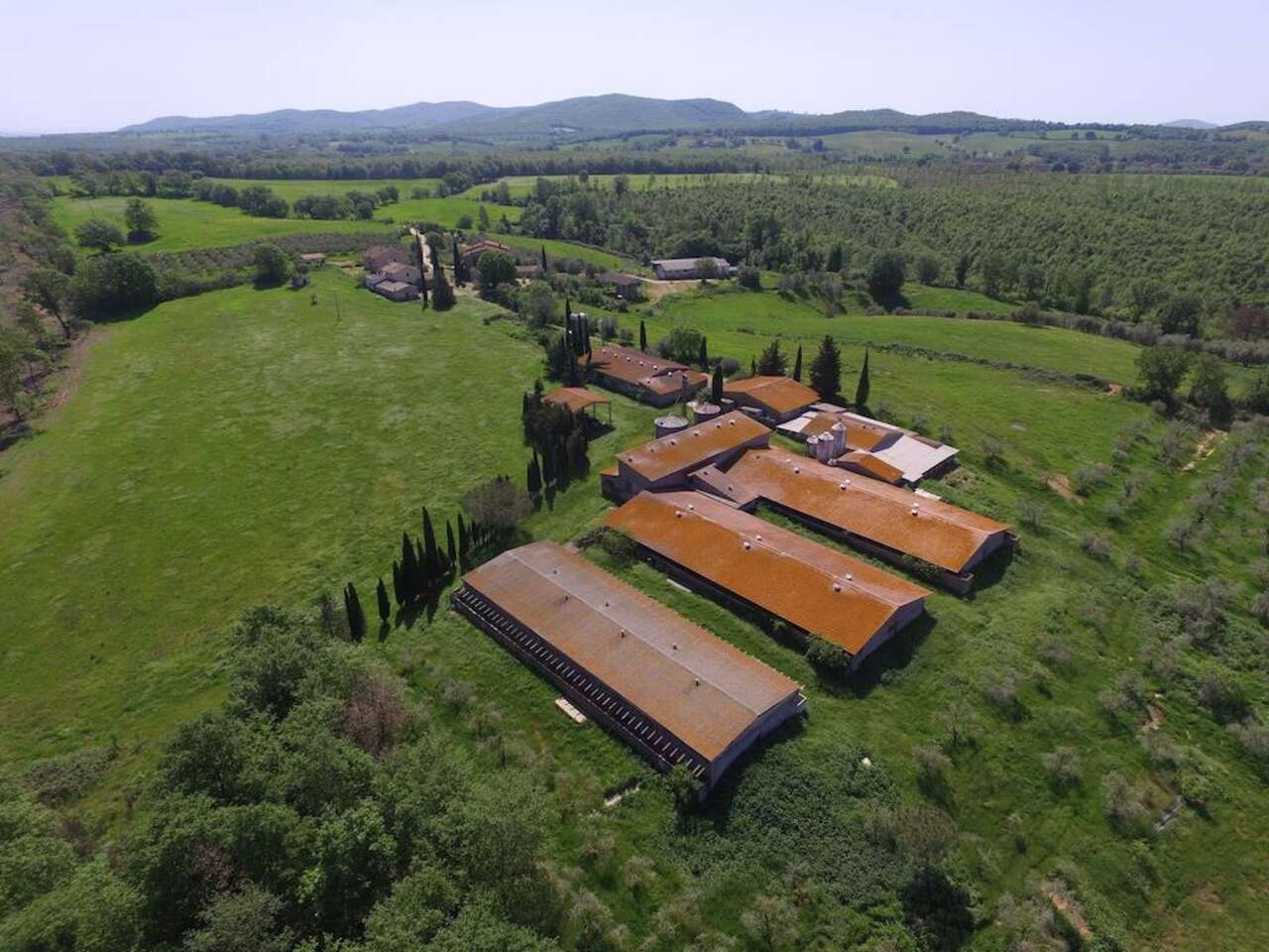 A JEWEL AMONG THE TUSCAN HILLS