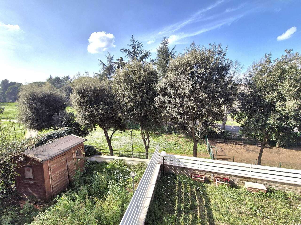 LA STORTA, FOUR-ROOM APARTMENT ON THREE LEVELS