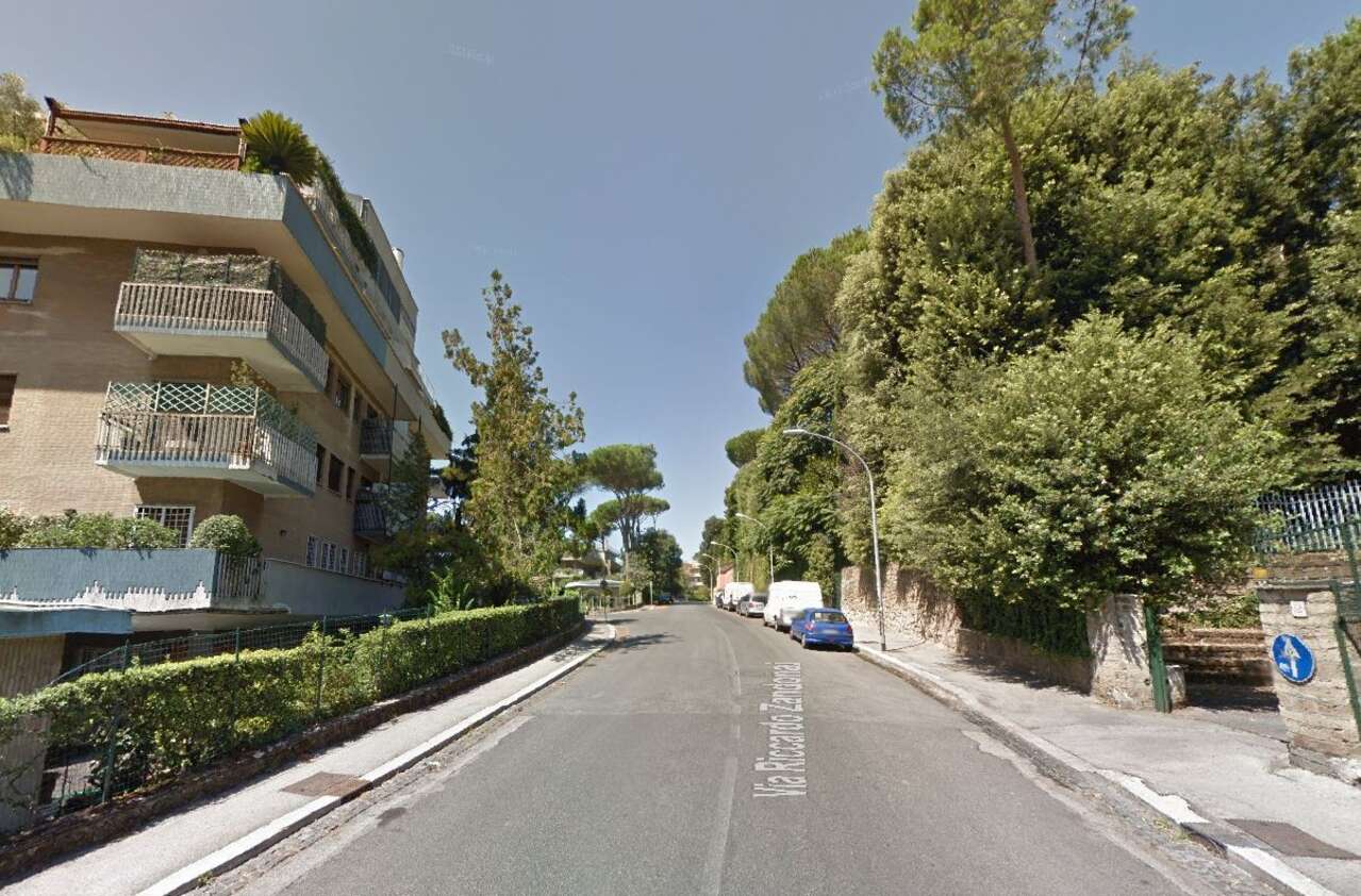 VIGNA CLARA REFINED APARTMENT VIGNA CLARA REFINED APARTMENT