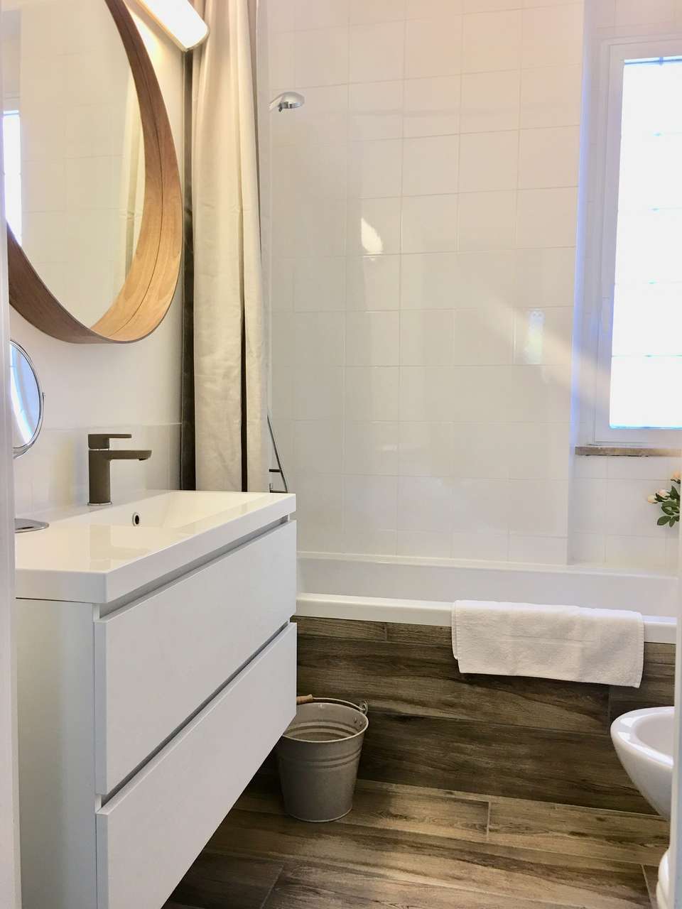 APPARTAMENTO IN VILLA CON GIARDINO