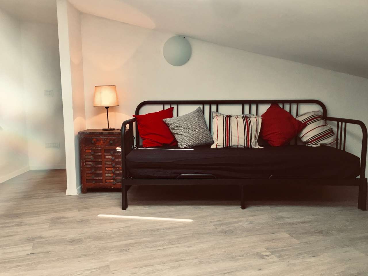 APPARTAMENTO IN VILLA CON GIARDINO