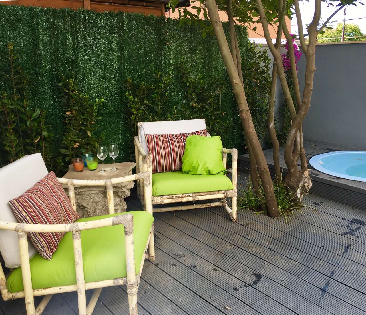 APPARTAMENTO IN VILLA CON GIARDINO