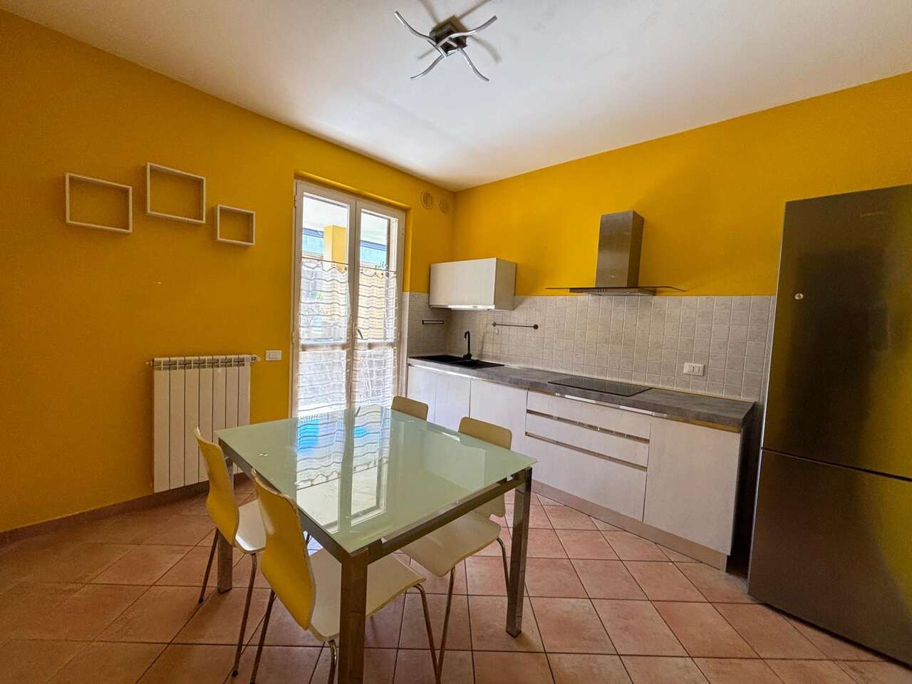 NEPI APPARTAMENTO IN VILLINO A SCHIERA