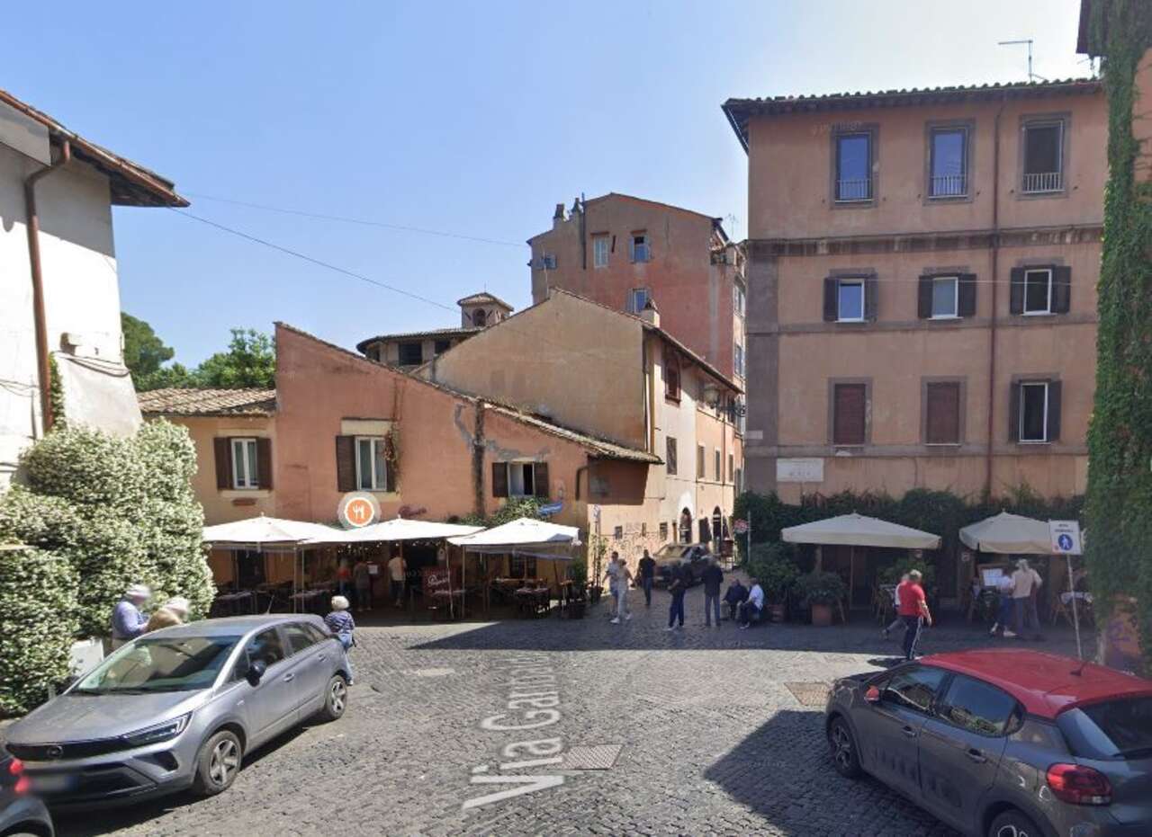 TRASTEVERE, SPLENDIDA PROPRIETA'