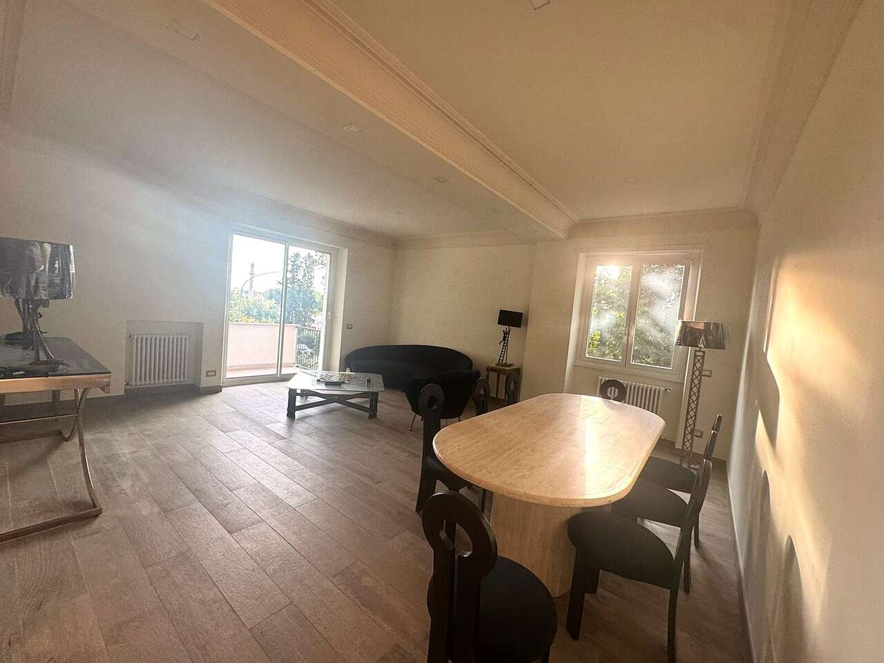 FLEMING, ELEGANT APARTMENT