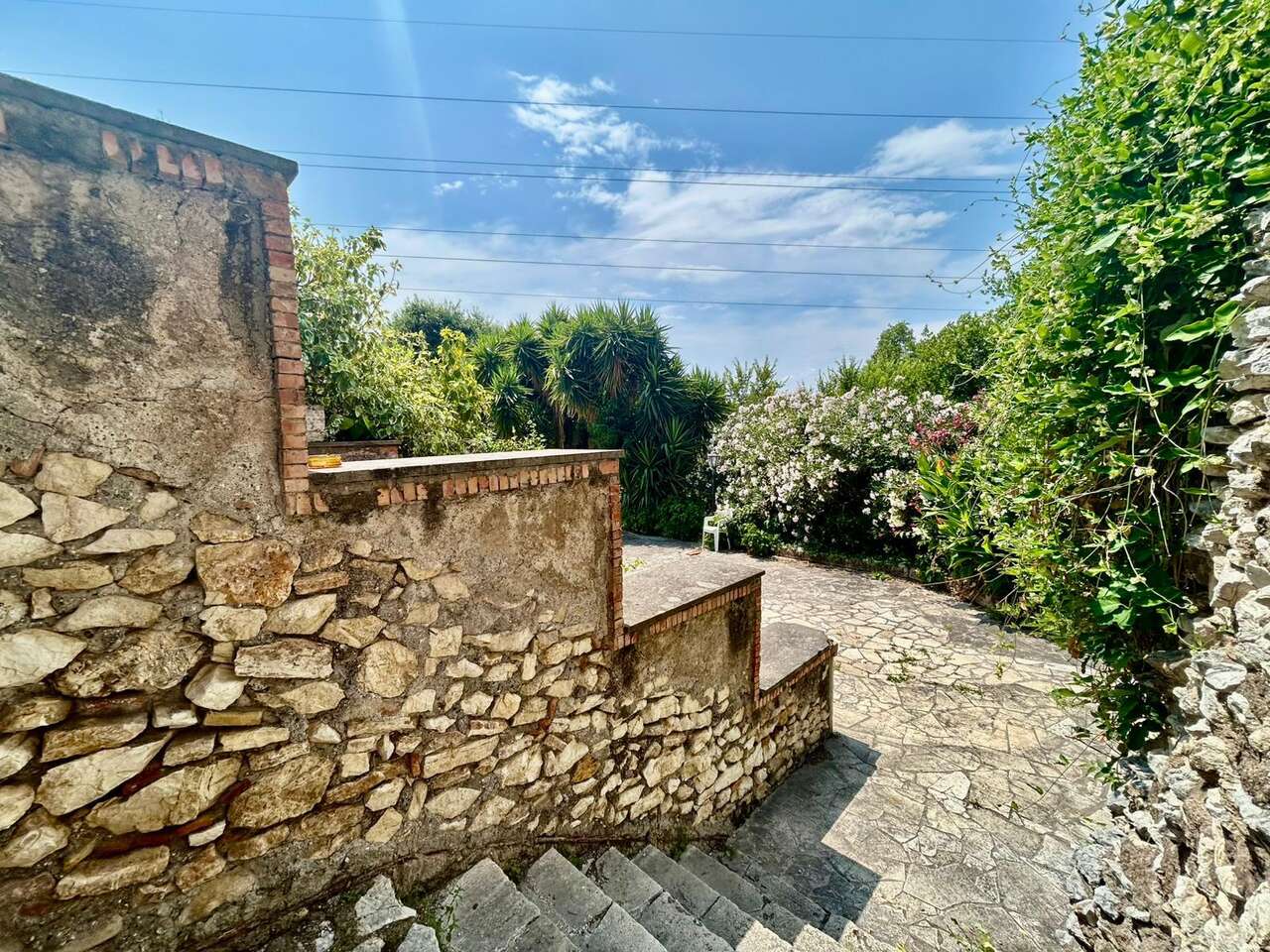 GUIDONIA MONTECELIO, STORICA RESIDENZA PANORAMICA