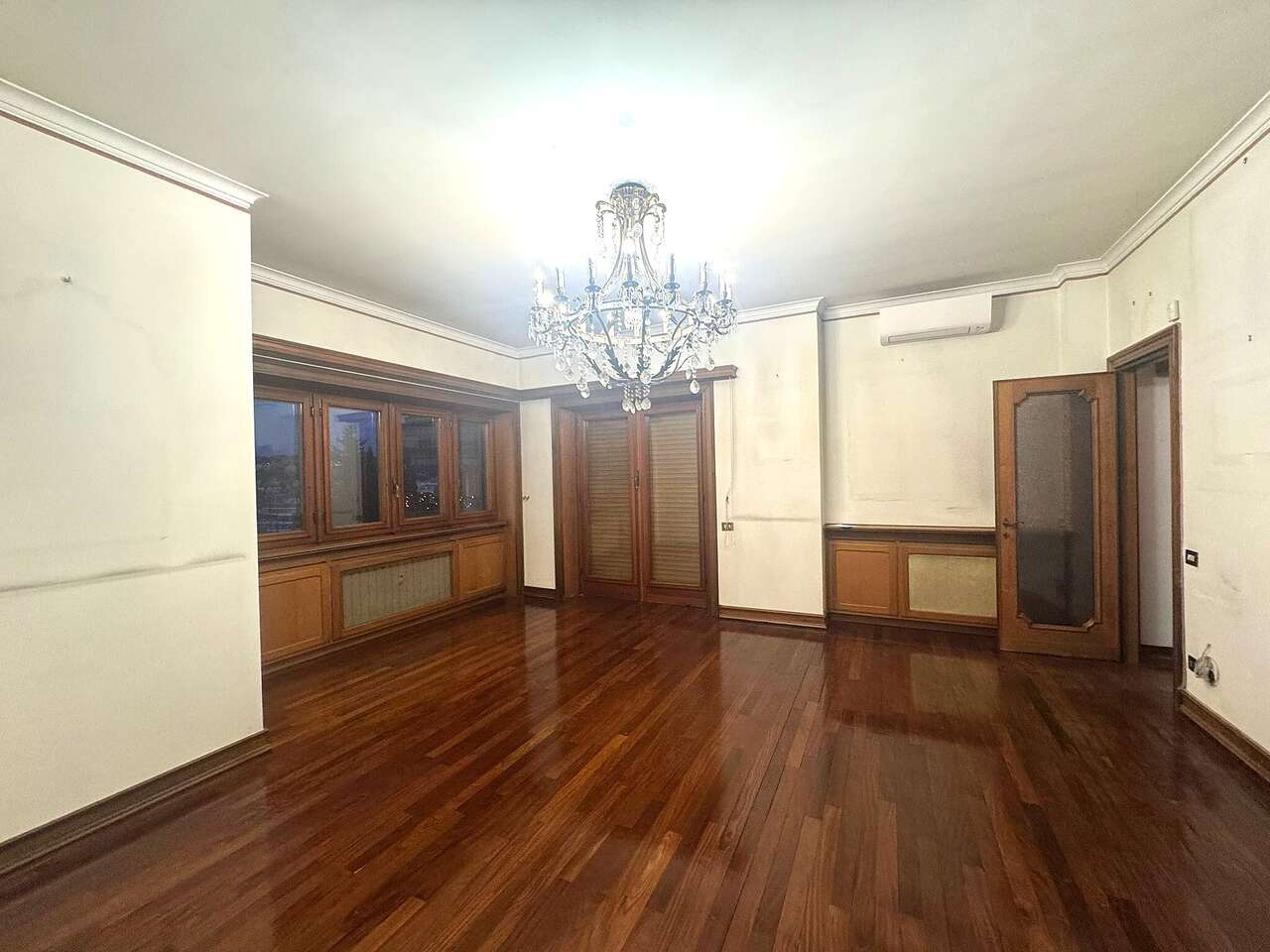 VIALE VATICANO, APPARTAMENTO DI GRANDE POTENZIALE