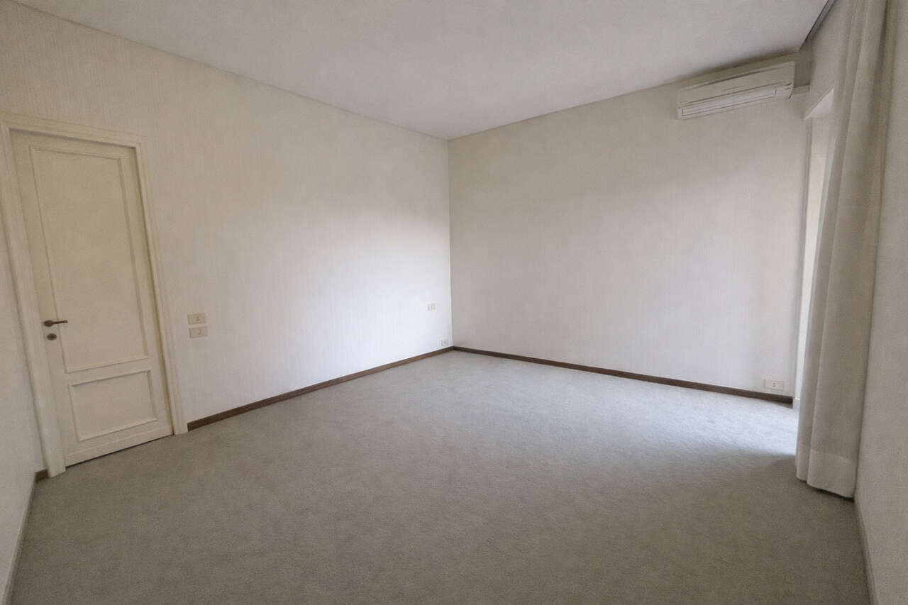 ACQUA TRAVERSA AMPIA METRATURA