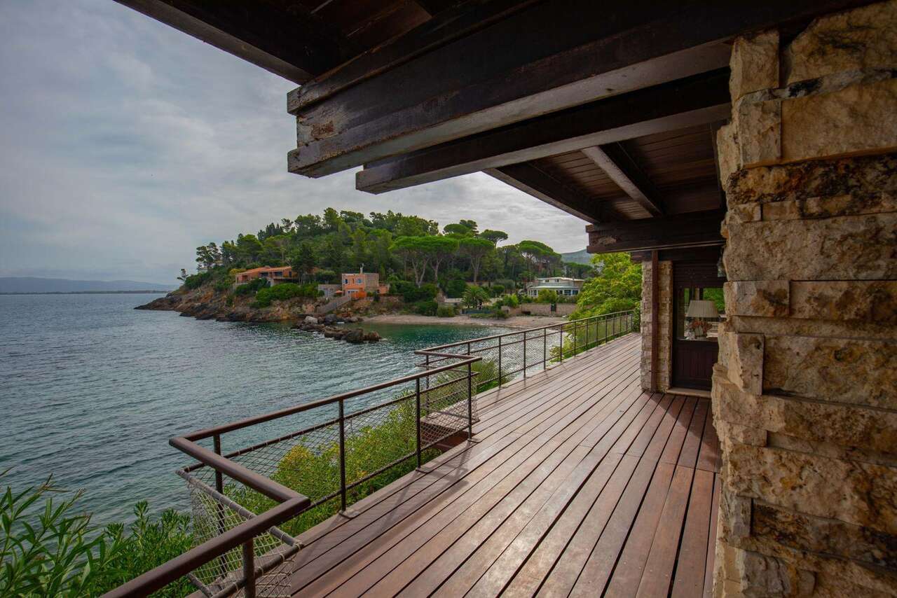 PORTO SANTO STEFANO PRESTIGIOSA VILLA