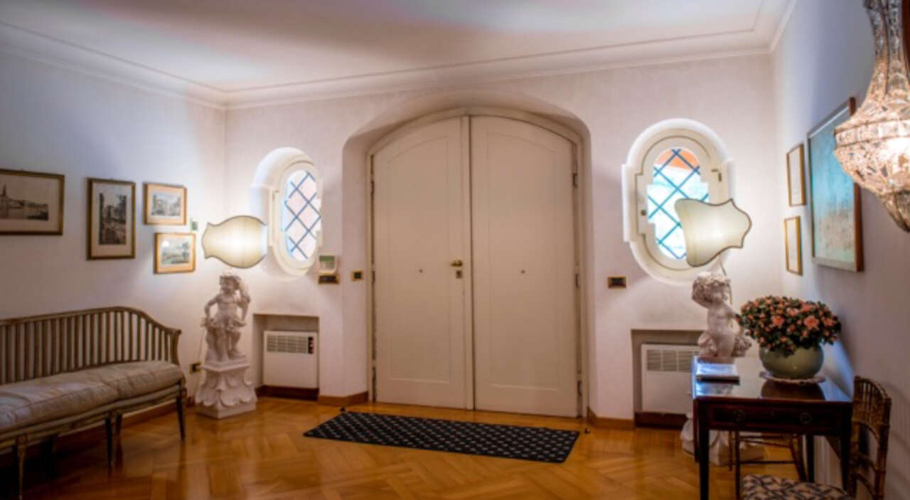 PARCO DI VEIO ESCLUSIVA VILLA IN VENDITA