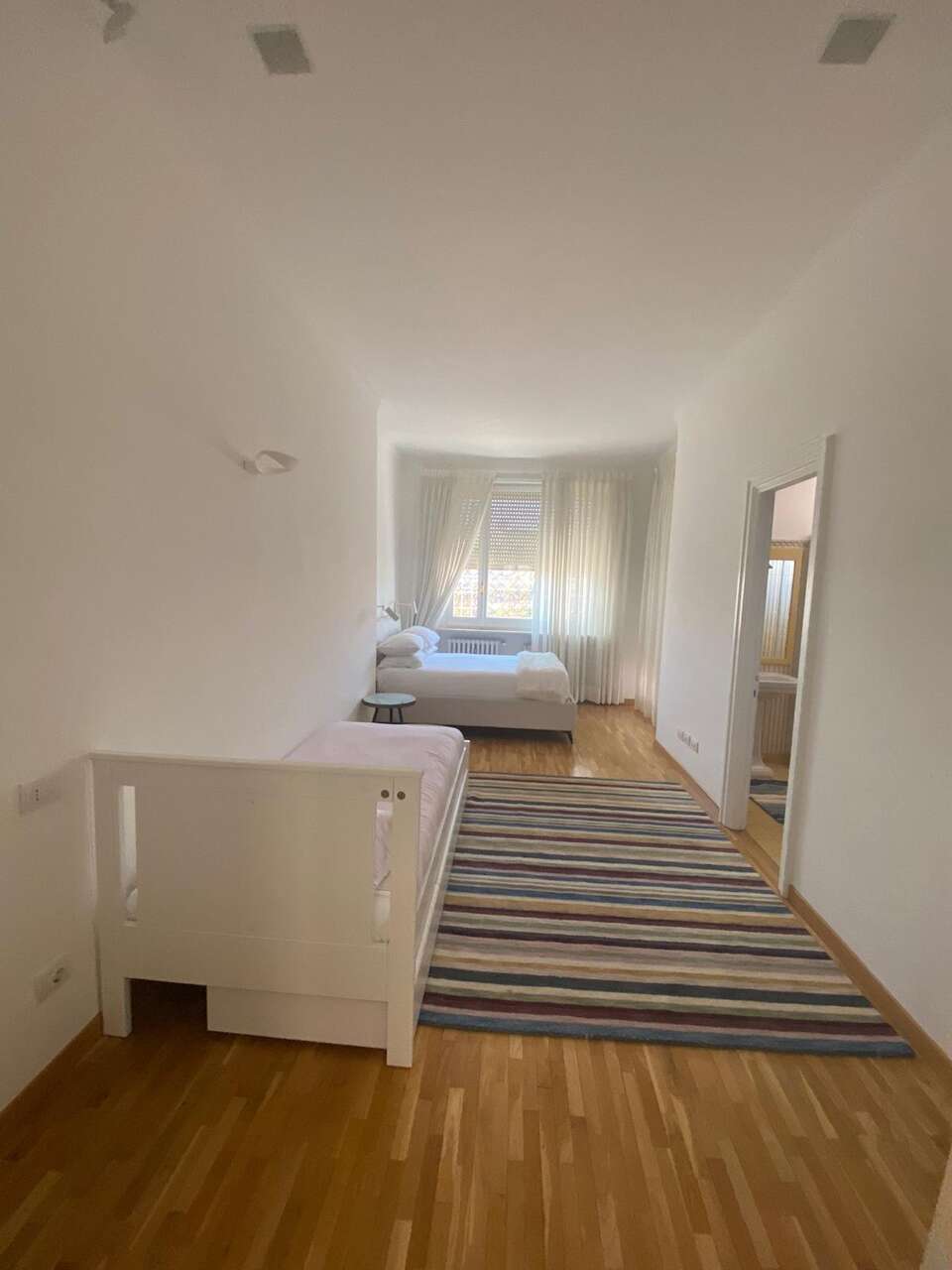 LUSSUOSO ATTICO CON TERRAZZA PANORAMICA