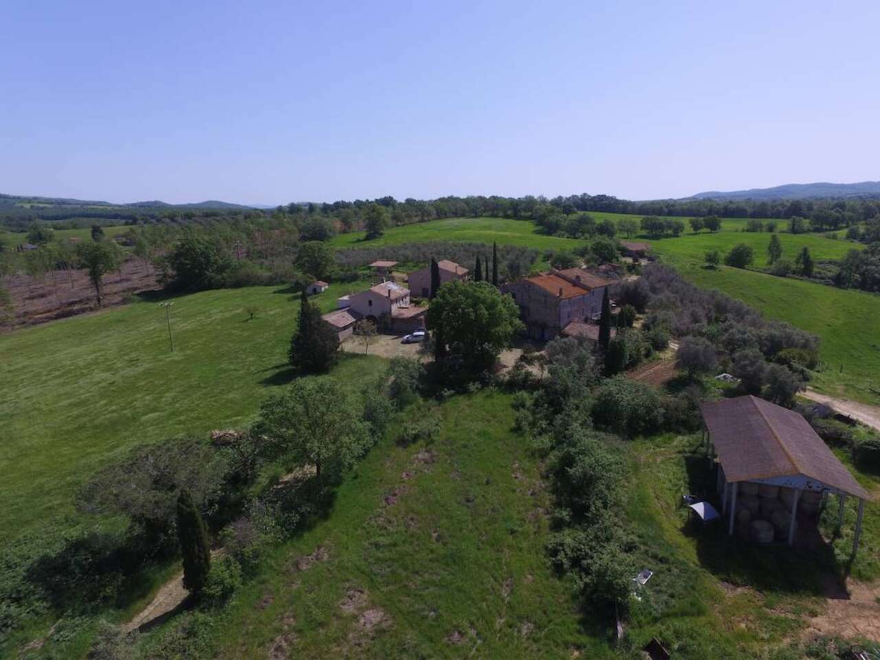 A JEWEL AMONG THE TUSCAN HILLS