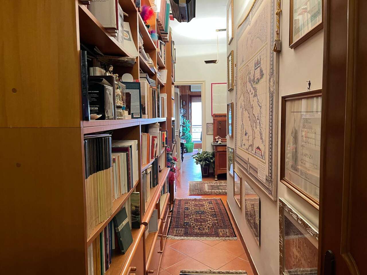 CHARMING THREE ROOM APARTMENT CHARMING THREE ROOM APARTMENT