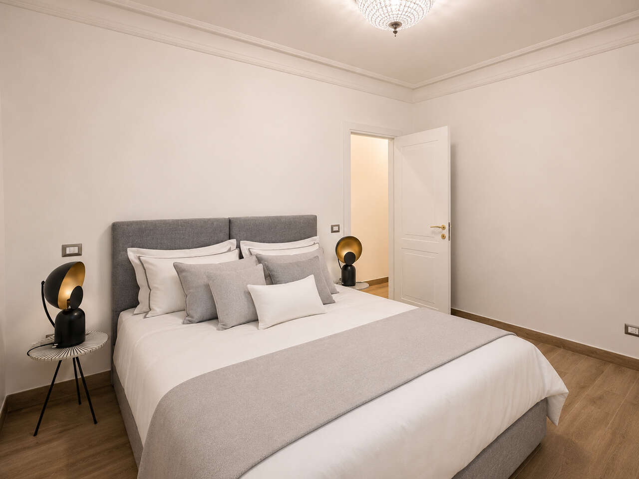 FLEMING, ELEGANT APARTMENT