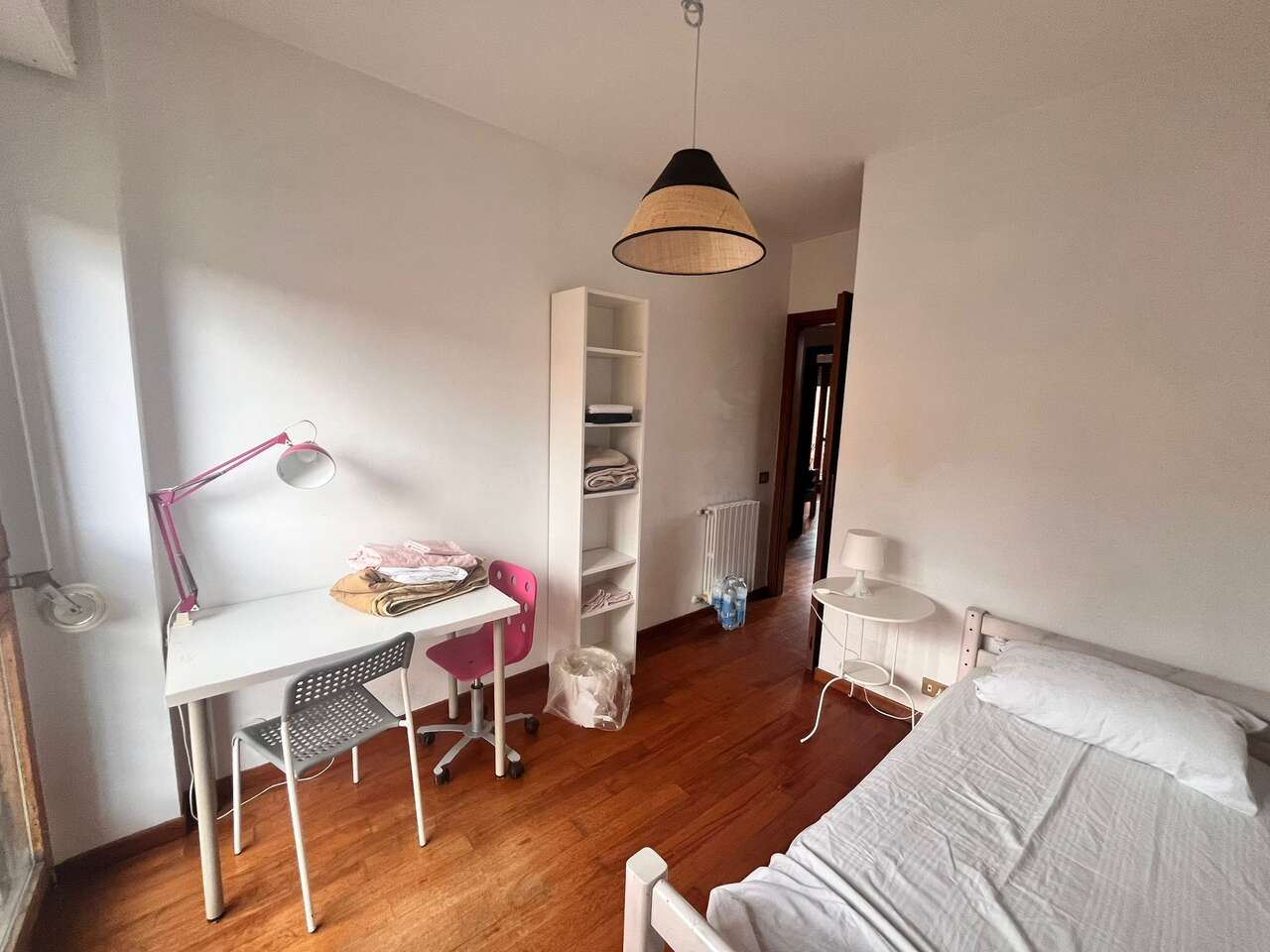 LA STORTA, FOUR-ROOM APARTMENT ON THREE LEVELS LA STORTA, FOUR-ROOM APARTMENT ON THREE LEVELS
