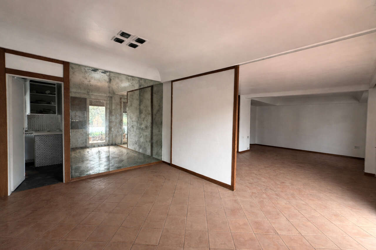 MARCO POLO, AMPIO APPARTAMENTO CON TERRAZZA MARCO POLO, AMPIO APPARTAMENTO CON TERRAZZA