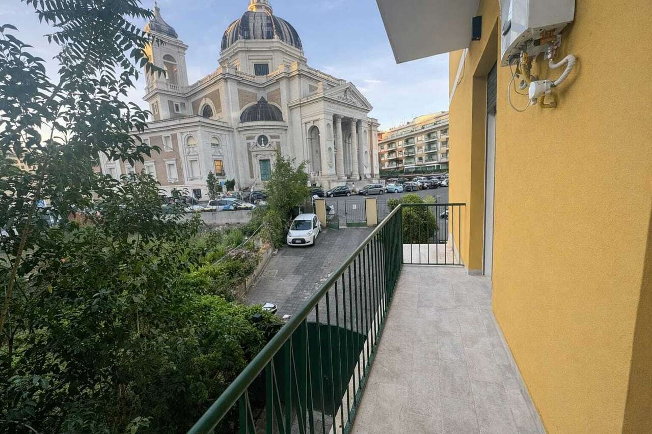 PONTE MILVIO, DELIZIOSO BILOCALE PONTE MILVIO, DELIZIOSO BILOCALE