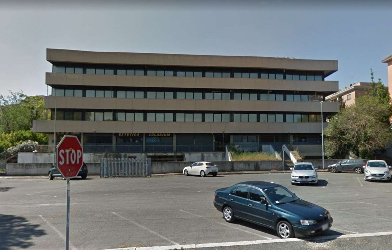 Tor de' Cenci - Entire Office Building