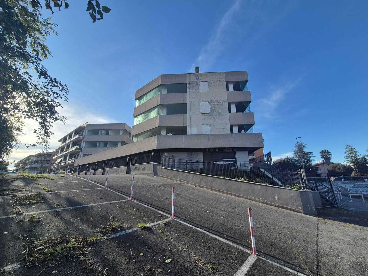 Tor de' Cenci - Entire Office Building