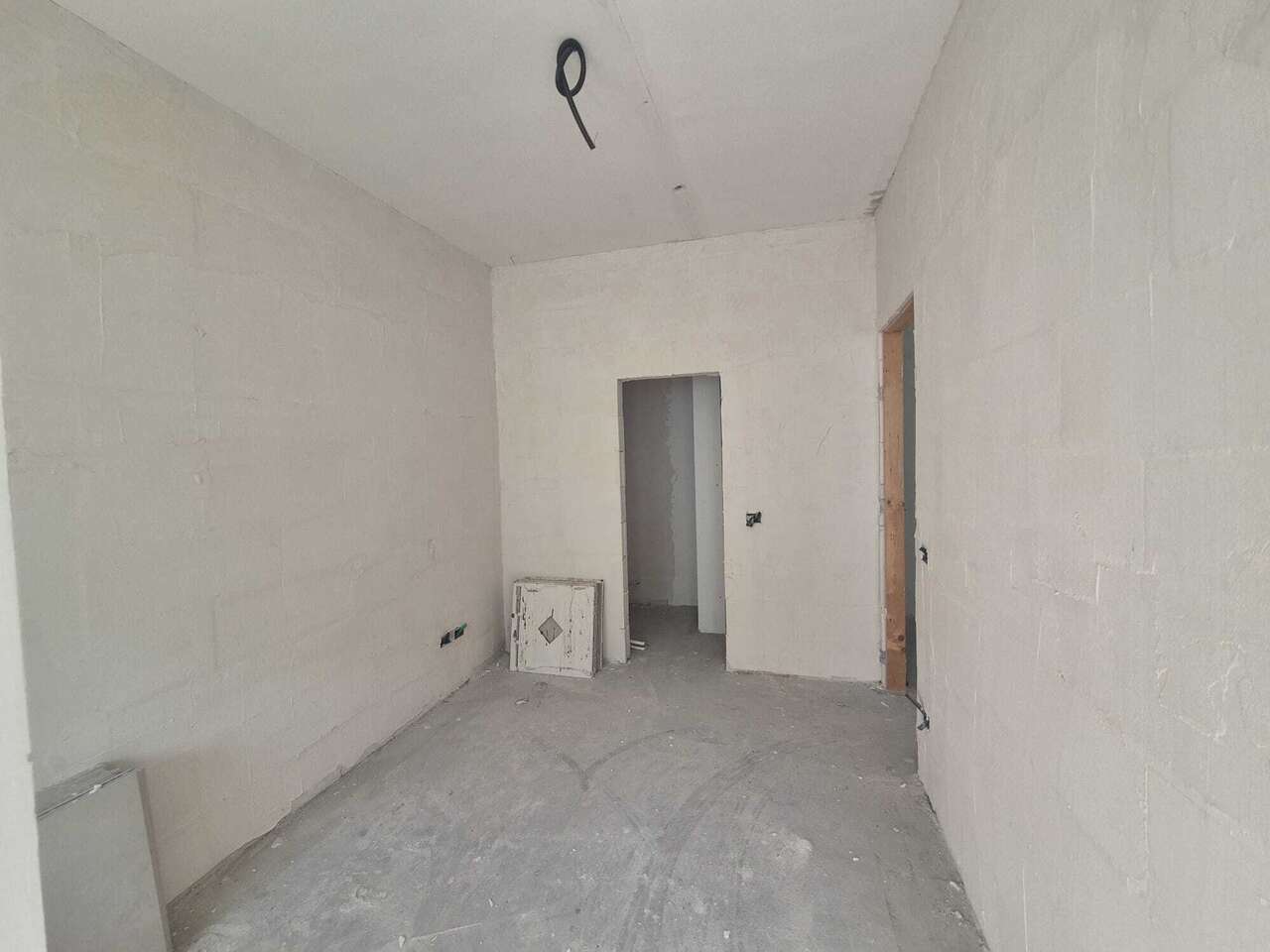 Tor de' Cenci - Entire Office Building