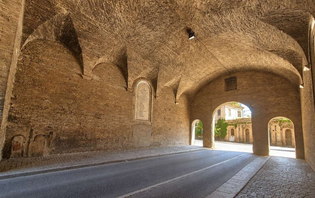 PESARO VENDITA PALAZZO D'EPOCA PESARO VENDITA PALAZZO D'EPOCA