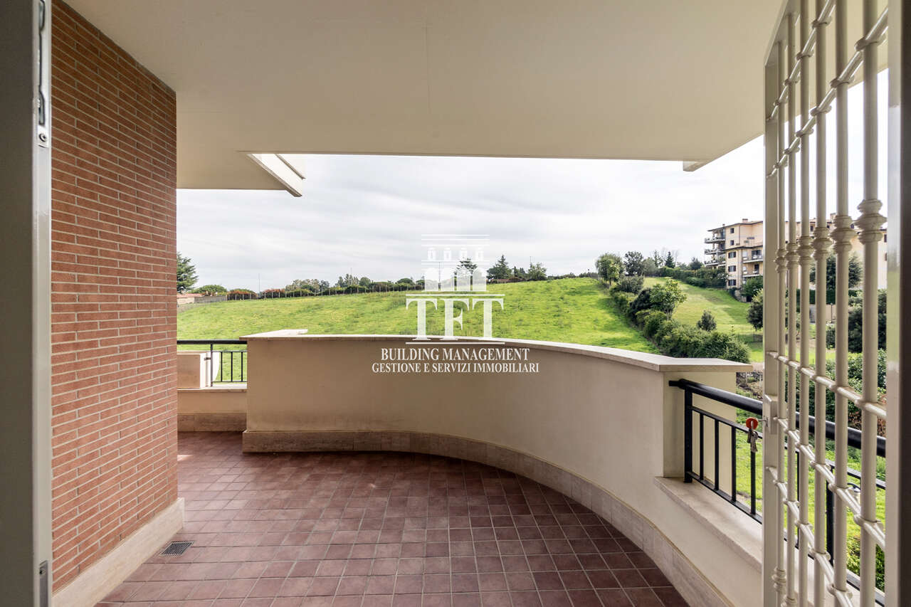 DELIZIOSO APPARTAMENTO CON TERRAZZA