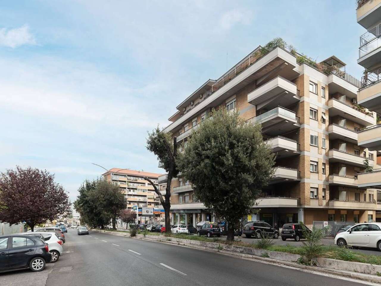 ALTA REDDITIVITA'_LOCALE COMMERCIALE ALTA REDDITIVITA'_LOCALE COMMERCIALE