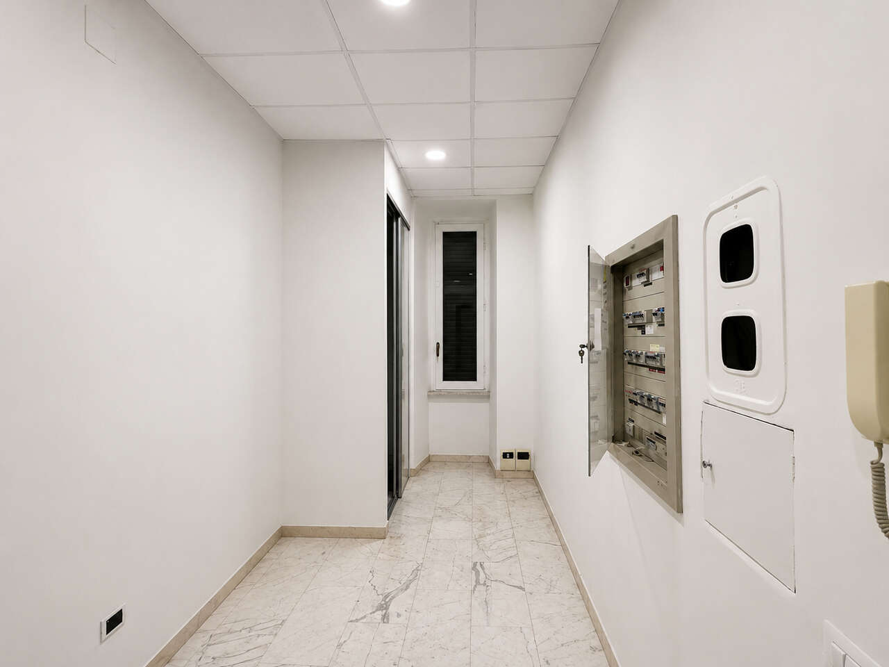 POLICLINICO, SPACIOUS AND BRIGHT POLICLINICO, SPACIOUS AND BRIGHT