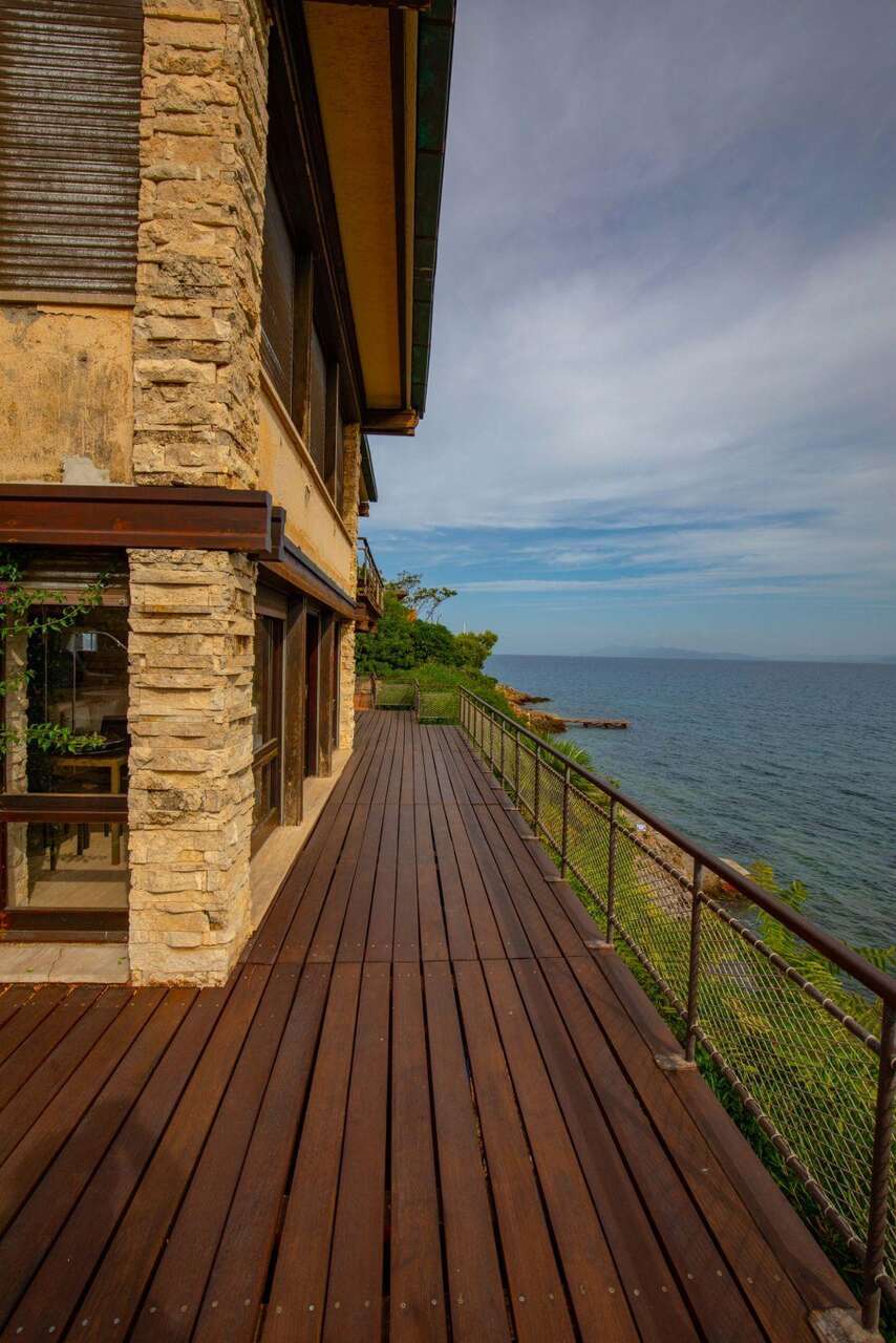 PORTO SANTO STEFANO PRESTIGIOUS VILLA