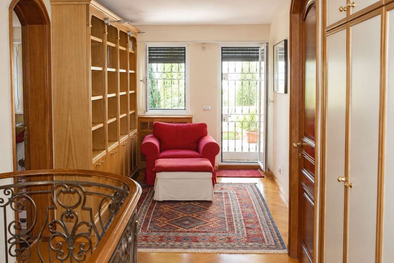 PRESTIGIOSO ATTICO SU DUE LIVELLI PRESTIGIOSO ATTICO SU DUE LIVELLI