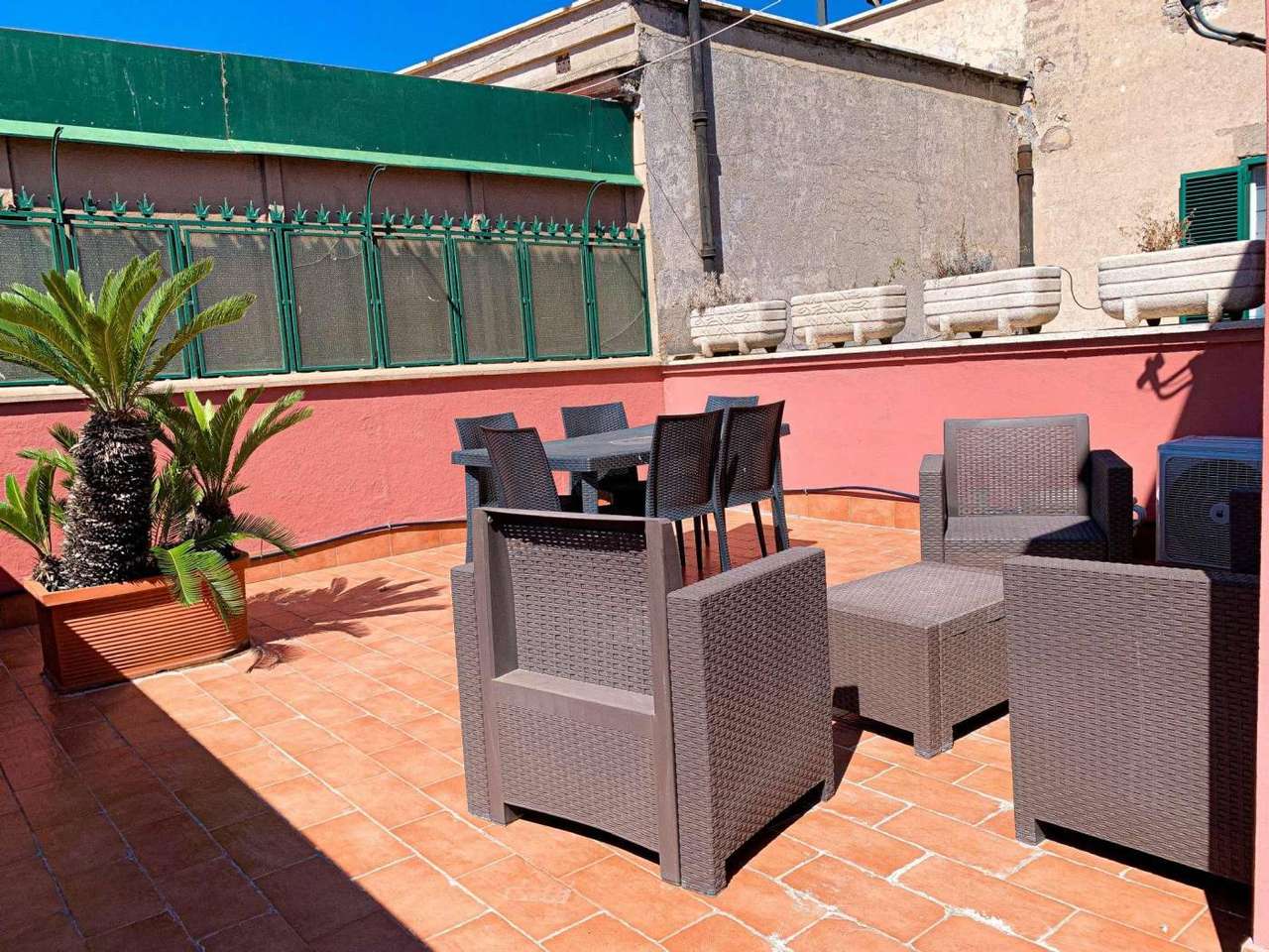 NAZIONALE, ATTICO CON TERRAZZO PANORAMICO NAZIONALE, ATTICO CON TERRAZZO PANORAMICO