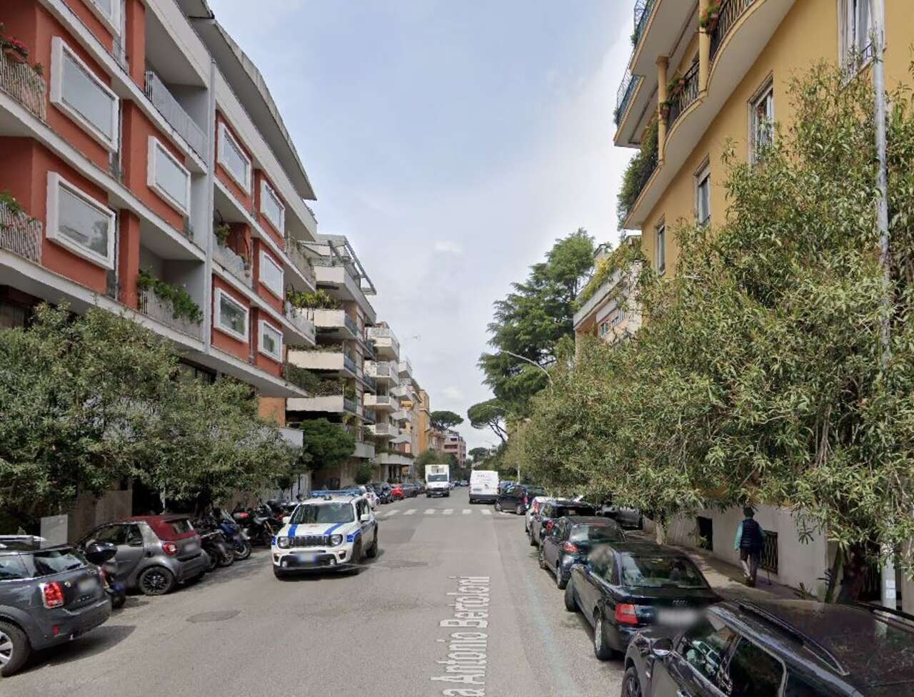 PARIOLI, ATTICO E SUPERATTICO PARIOLI, ATTICO E SUPERATTICO