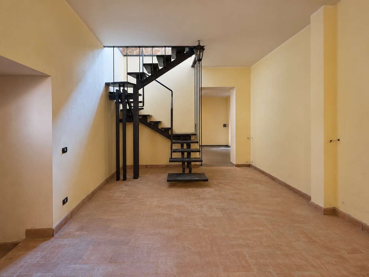 MONTE SORATTE, PRESTIGIOSA VILLA MONTE SORATTE, PRESTIGIOSA VILLA