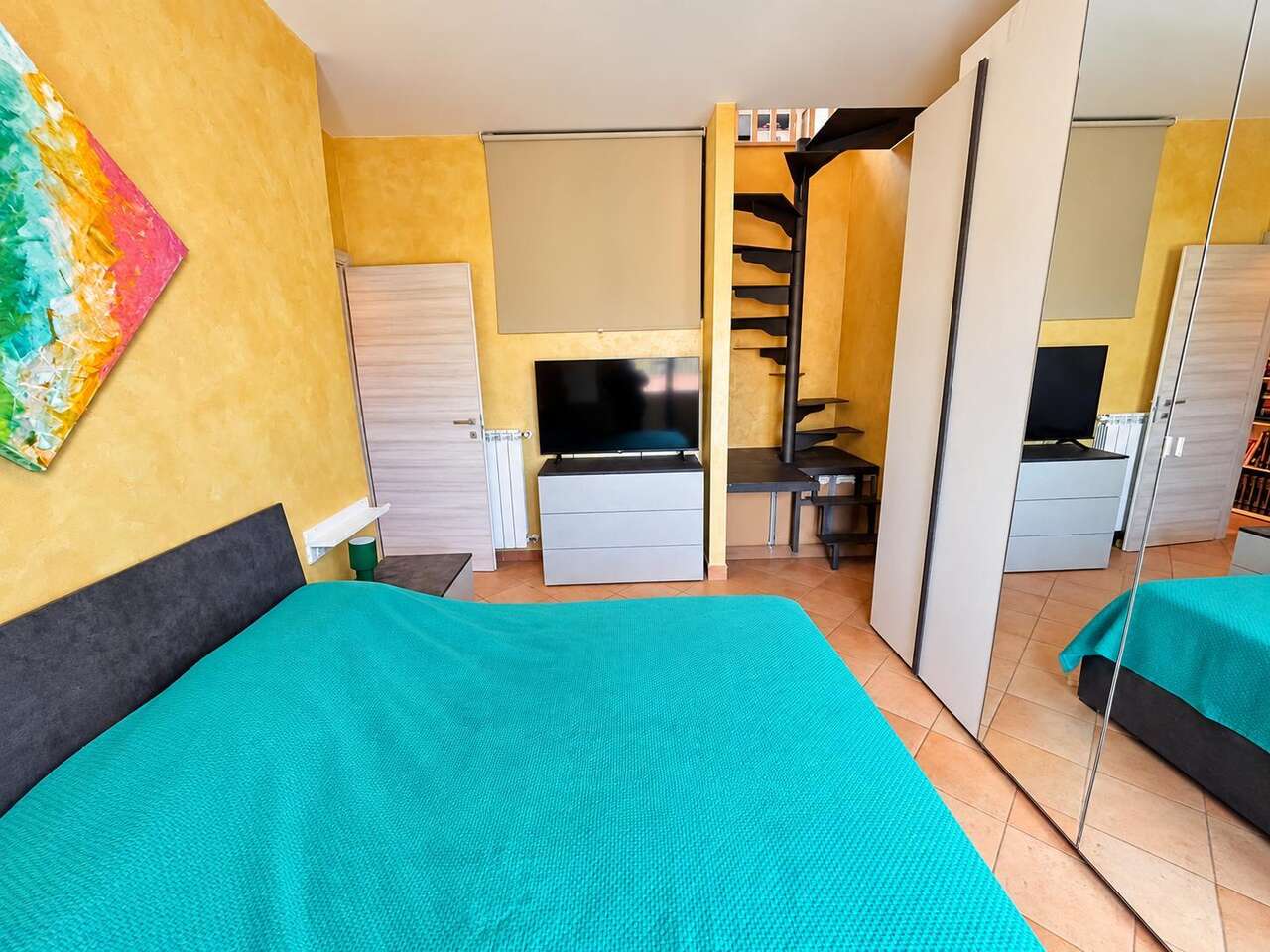 NEPI APPARTAMENTO IN VILLINO A SCHIERA NEPI APPARTAMENTO IN VILLINO A SCHIERA