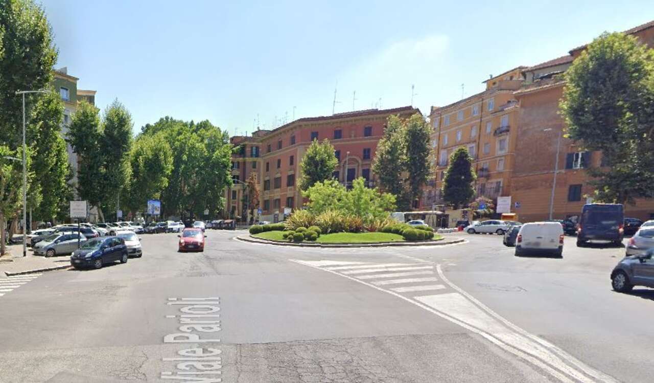 PARIOLI, LOCALE COMMERCIALE PARIOLI, LOCALE COMMERCIALE