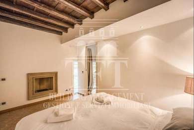 MARGUTTA CHARM AND ELEGANCE