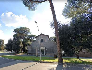HISTORICAL VILLA IN THE HEART OF ROME