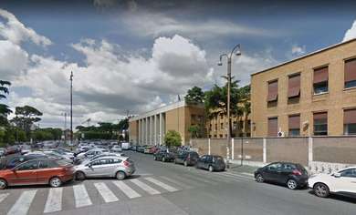 POLICLINICO ENTIRE BUILDING FOR SALE